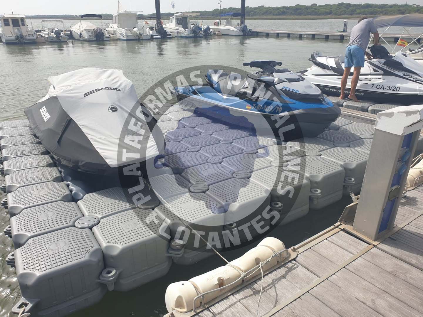 plataforma flotante tarragona