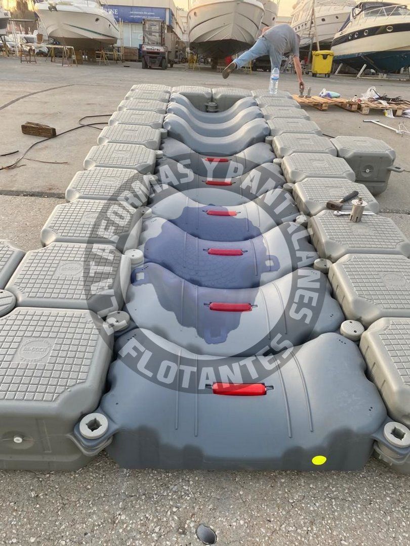 Plataformas flotantes modulables