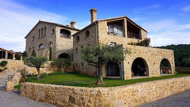 Ejemplo de casa de piedra