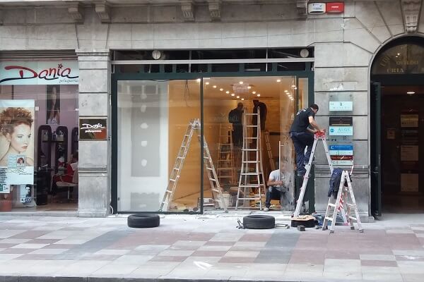 Reformas y decoración en locales, negocios y empresas