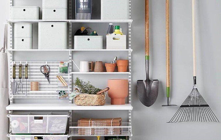 Trastero pequeño bien organizado Trastero pequeño bien organizado