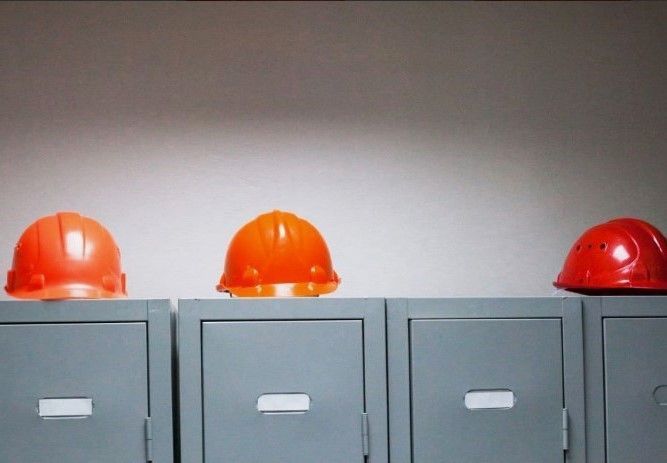 Aseos y vestuarios en obra para garantizar la comodidad de los operarios Aseos y vestuarios en obra para garantizar la comodidad de los operarios