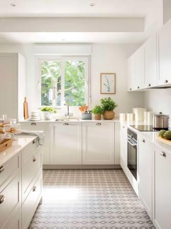 Pequeña reforma de suelo vinílico