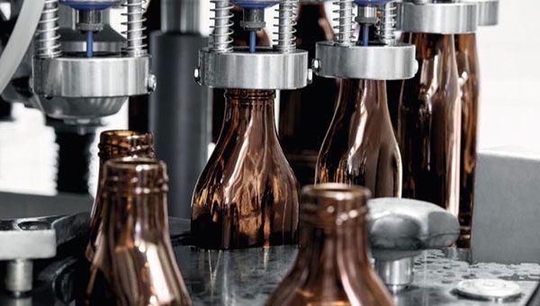 Salus Produktion Flaschen