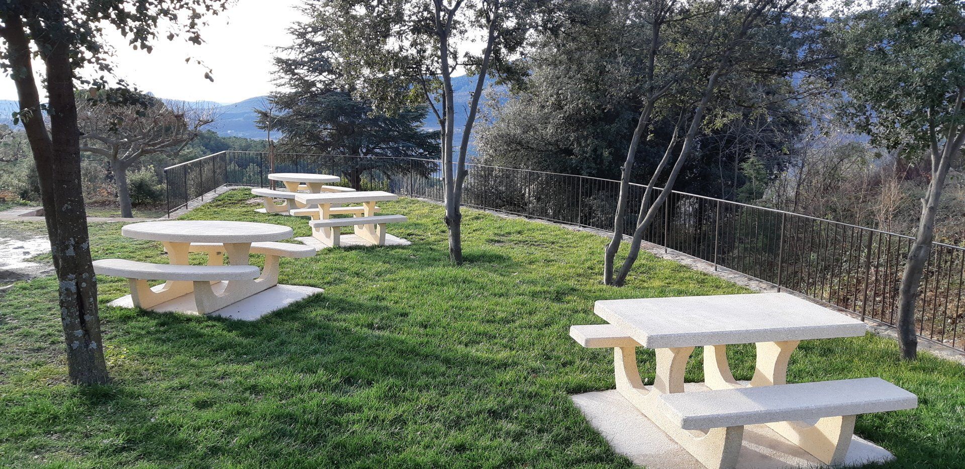 Cliquer sur l'image pour l'ouvrir dans un nouvel onglet