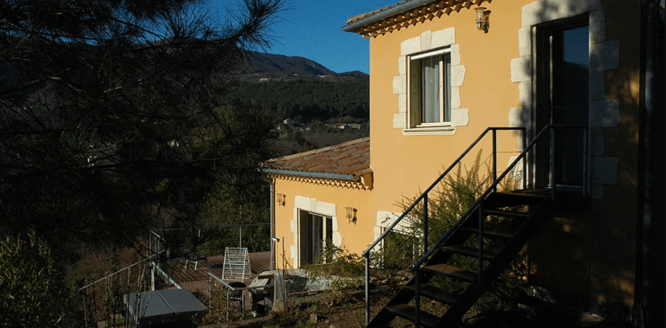 Cliquer sur l'image pour accéder au site Chambre d'hôtes de la Pontière